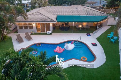 Poinsettia Heights House | Deporte-Beach HeatedPool PuttingGreen PingPong