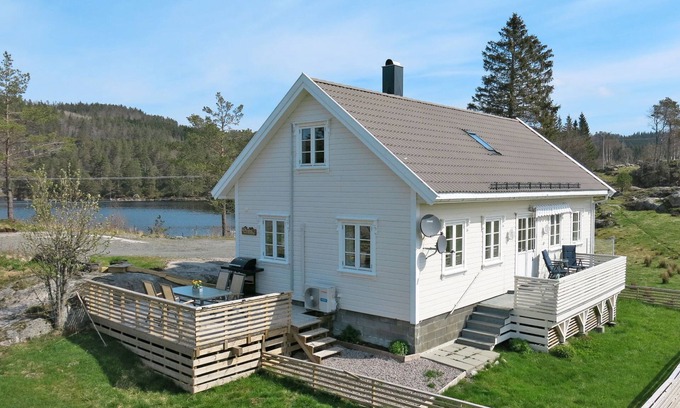 Sør-audnedal House | Der ute by Interhome