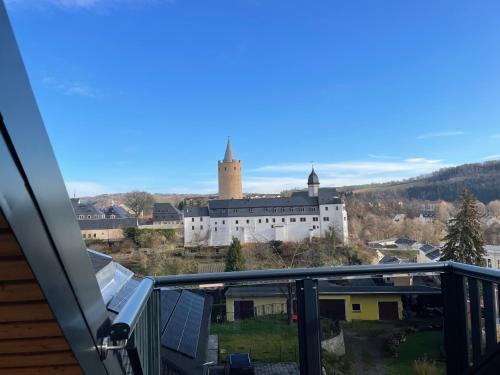Zschopau Apartment | Der Zwergenbau - modernes Wohnen mit Schlossblick