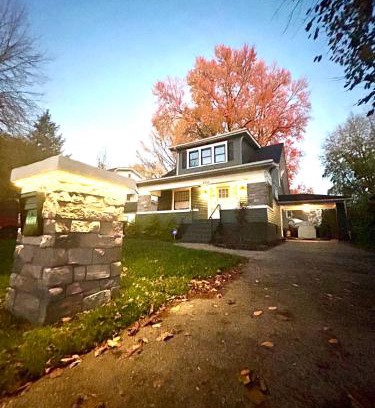 Beechmont House | Derby and Downtown