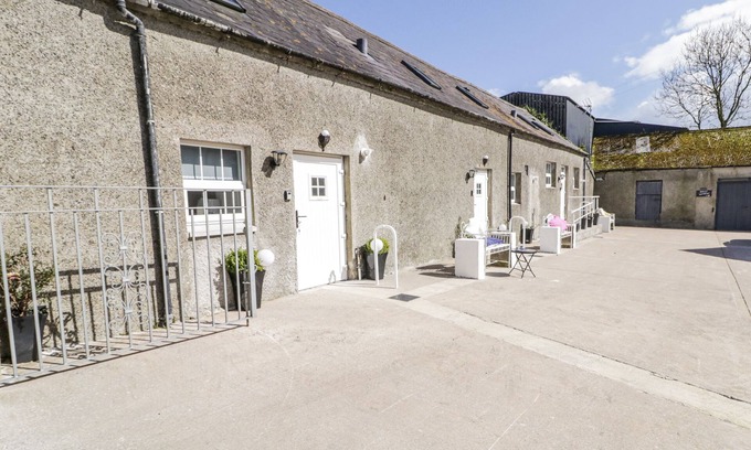 Newry Cottage | DERRYWILLIGAN, romantic, with a garden in Newry, Northern Ireland