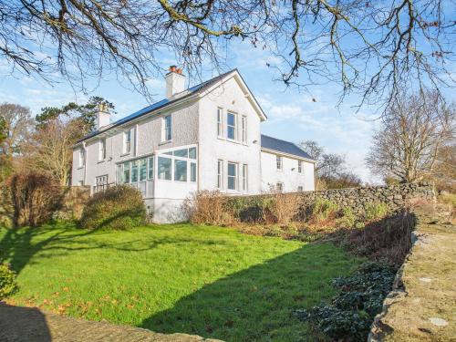 Rhyd-y-foel House | Derwas