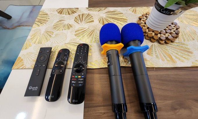 Bandar Penawar Villa | Desaru Brown House 22 pax KTV-BBQ-Netflix-Home Theatre