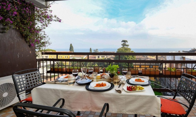 Desenzano del Garda Apartment | DesenzanoLoft Ciao Lago