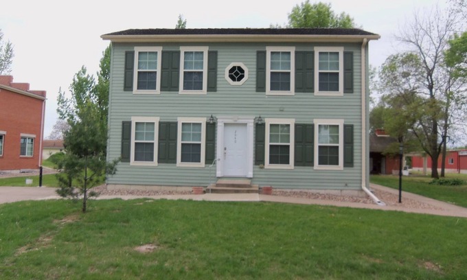 Nauvoo House | Deseret Heritage Manor, 2040 Knight Street, Nauvoo IL