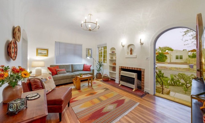 West University House | Desert Bloom/Blocks from U of A/1 BR 1 BA