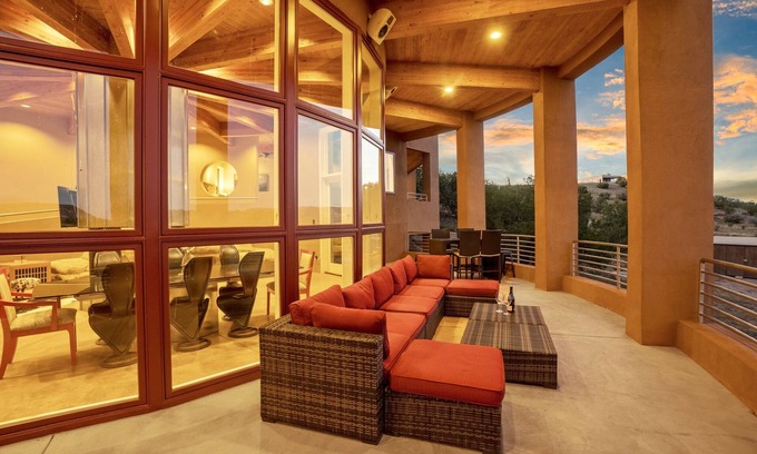 Youngsville House | Desert Elegance on Abiquiu Lake