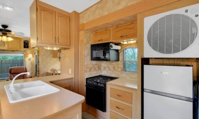 Tucson Estates House | Desert Gem Private Luxury 5th Wheel RV Tucson
