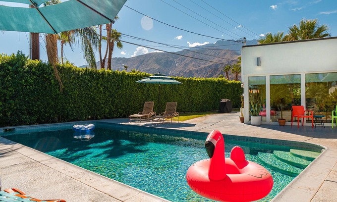 Racquet Club Estates House | Desert Holly Mid Century House