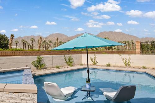 La Quinta House | Desert Isle Walk to Stadium Course MTN Views