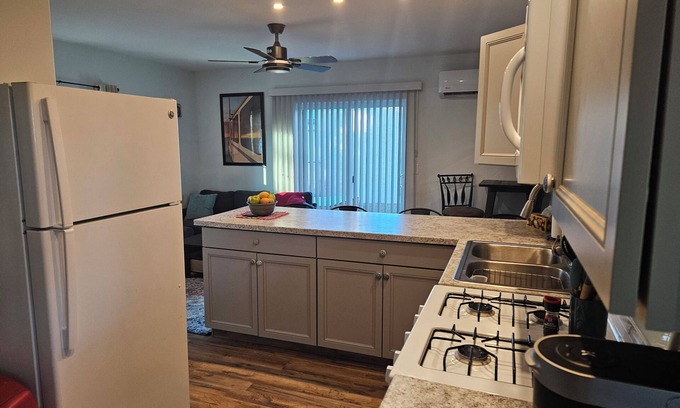 Silver City Apartment | Desert Oasis
