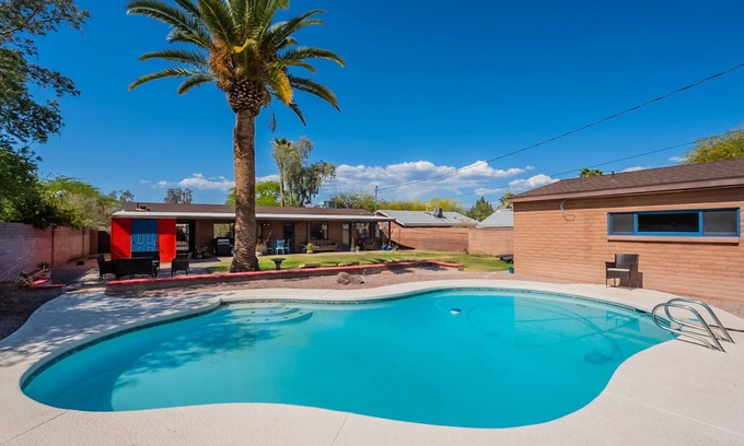 Sam Hughes House | Desert Oasis with Pool & Private Guest Studio – Your Tucson Escape Awaits!