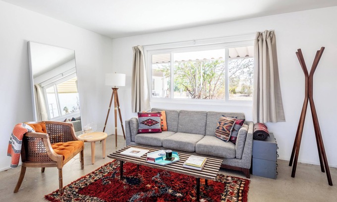 Racquet Club Estates Apartment | Desert Retreat with Panoramic Mountain Views