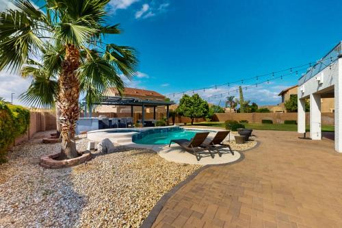 Coronado Ranch House | Desert Ridge Retreat