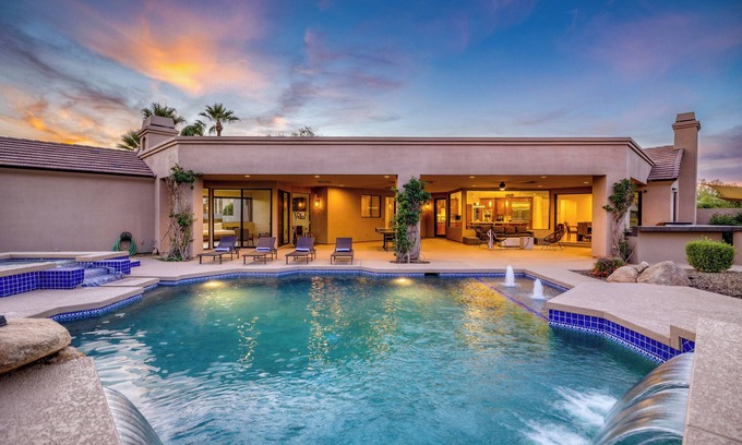 Mary Katherine Estates House | Desert Splash by AvantStay | Pool, Hot Tub, Firepit