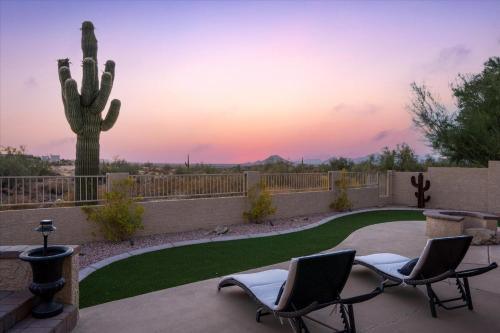 Mesa House | Desert Sunset