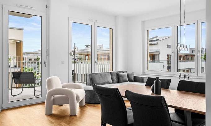 Boeblingen Apartment | Design 3 Room Apart. ALESSI I Family I Centre I Mercedes US Army I AC on demand