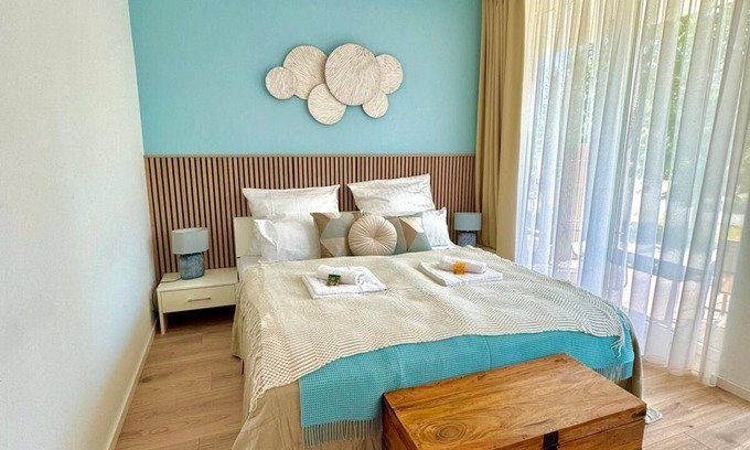 Andreasvorstadt Apartment | Design Apartments Erfurt City - Terrace - Parking lot - Streaming - King Size