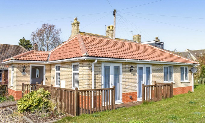 Kessingland Cottage | Designed specifically for coastal getaways, Sea Breeze has everything you need.