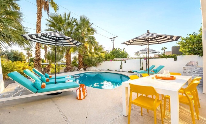 Chino Canyon House | Designer 4-Bedroom Home with Pool - LuxeLife!