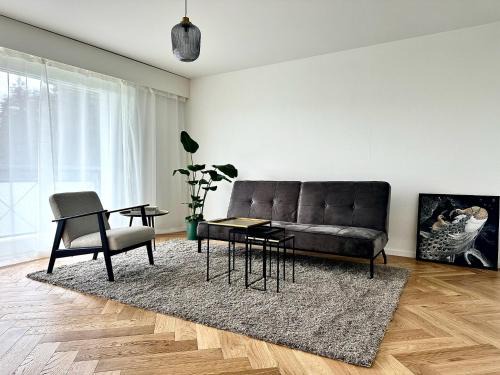 Meilen District Apartment | Designer Wohnung am Waldrand