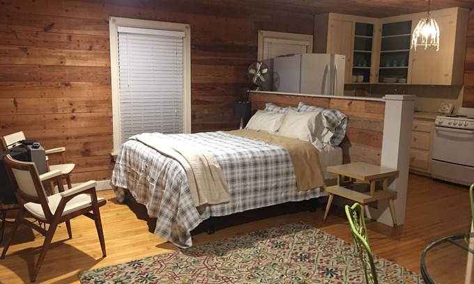 Elmwood Area Apartment | Desirable Elmwood location. Tudor style garage apt studio w/central heat& a/c.