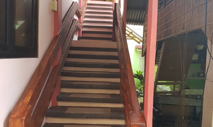Baler House | Desiree's Lodge And Transient House, Baler Aurora