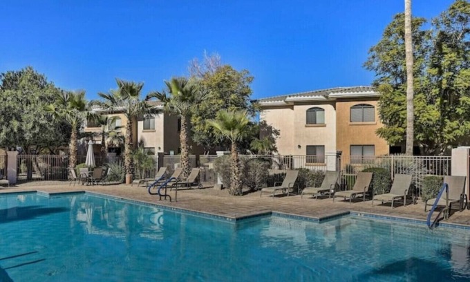 Maryvale Condo | Dessert Breeze Oasis
