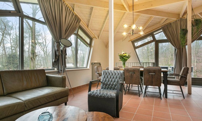 Herpen Cottage | Detached bungalow for 8 people