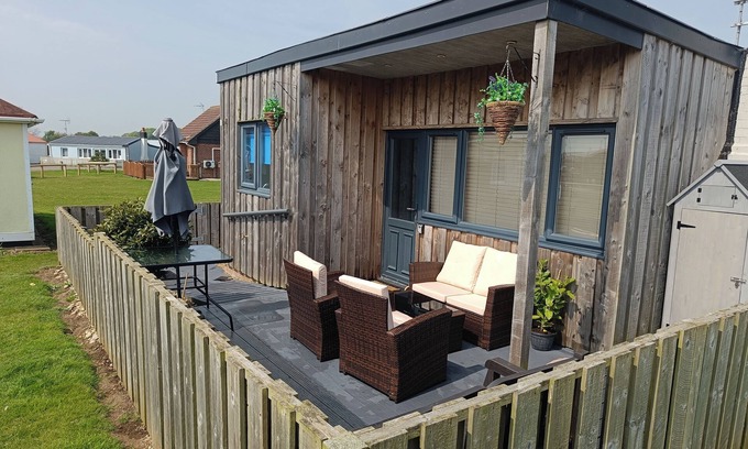 Bridlington Ski Chalet | Detached Cabin, 2-Bedroom Chalet on Bridlington Bay South Shore Park.