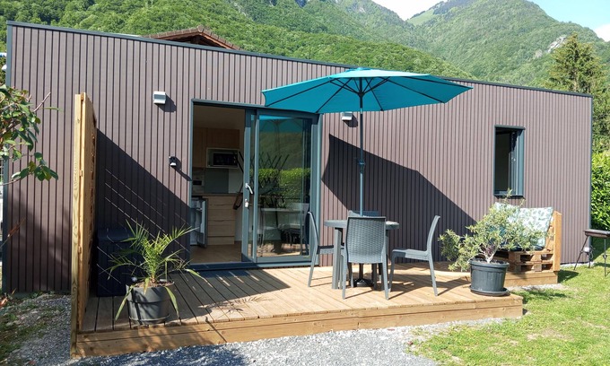 Marlens House | Detached cottage at the foot of the mountains for 2-4 people