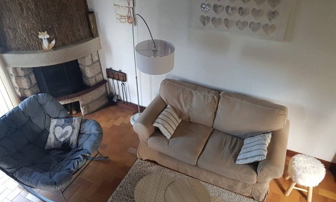 Longevilles-Mont-d'Or Ski Chalet | Detached chalet for 6 people in a quiet area