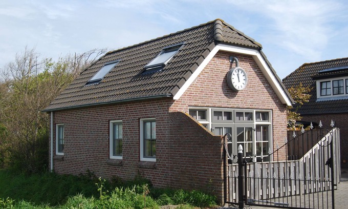 Westkapelle House | Detached holiday home in Westkapelle for 4 people.