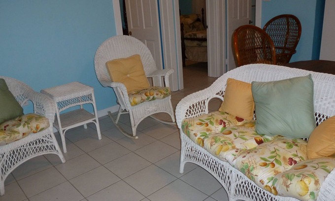 Camps Cottage | Detached Home-styled cottage on Nevis with spectacular view of the Caribbean Sea
