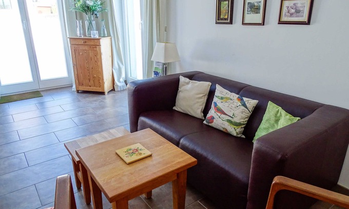 Freest Apartment | Detached house 2 - thatched house in the fishing village