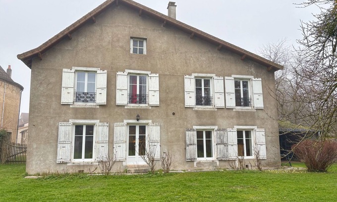 Boyer Cottage | Detached house ideal for stay with family or friends
