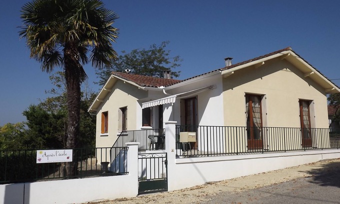 Courrensan House | Detached house in old village of Gers in COURRENSAN