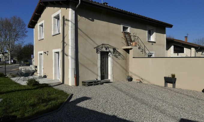 Thil House | Detached house in the countryside 15min from Lyon