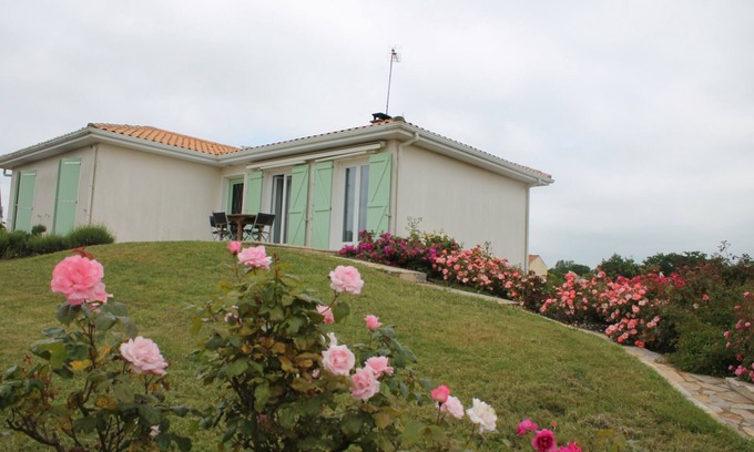Vaire House | Detached house near DES SABLES D'OLONNE