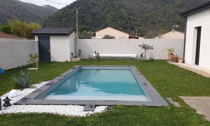 Glun House | detached house, swimming pool, quiet
