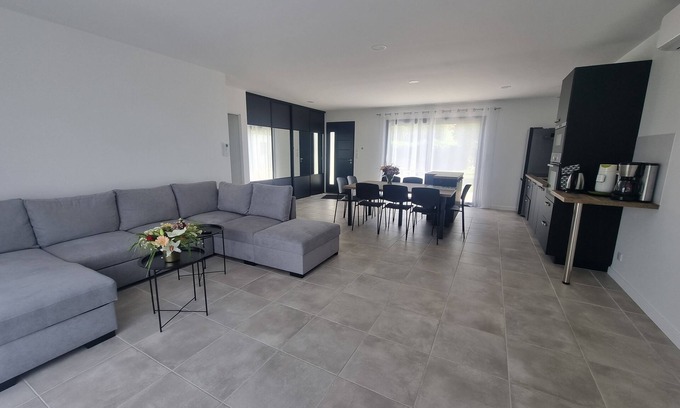 Buzet-sur-Tarn House | Detached villa in the countryside between Toulouse and Albi for up to 6 people