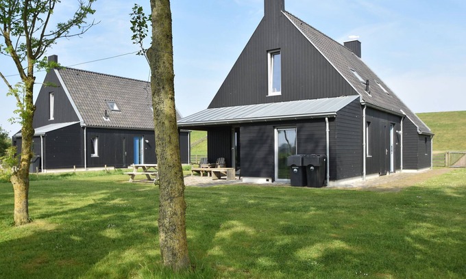 Koehool Villa | Detached villa on the Zeedijk with view