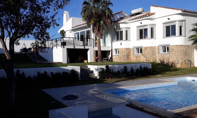 Torreguadiaro Villa | Detached villa private pool and sea views
