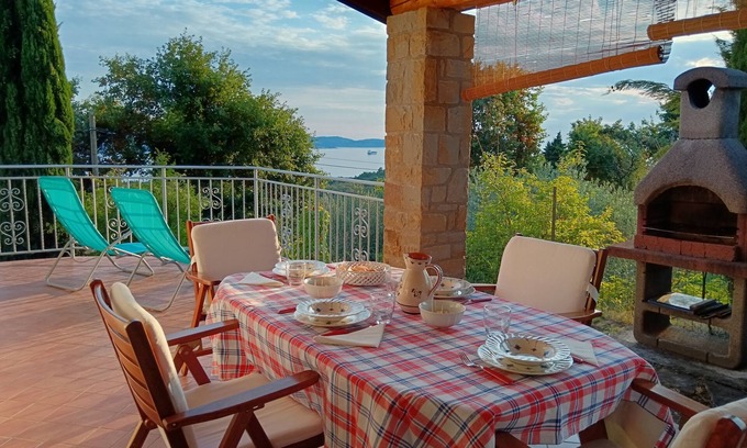 Koper Villa | Detached Villa with wonderful gulf view. Single villa surrounded by greenery.