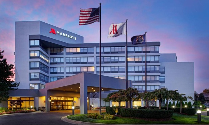 Southfield Hotel | Detroit Marriott Southfield