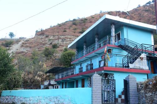 Tehri House | Devalsari Homestay
