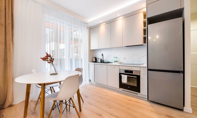 Grochow Apartment | Develia Mała Praga Luxury Apartment