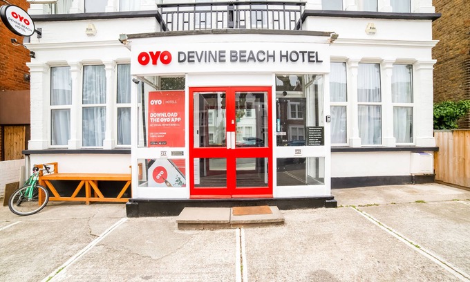 Westcliff-on-Sea House | Devine Beach Hotel, Westcliff Southend-On-Sea