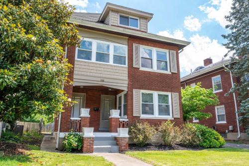 Park Hills House | Devou Park Cottage Suites - Walk to Devou Park