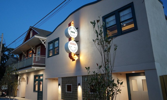 Faubourg Delassize Hotel | Dew Drop Inn